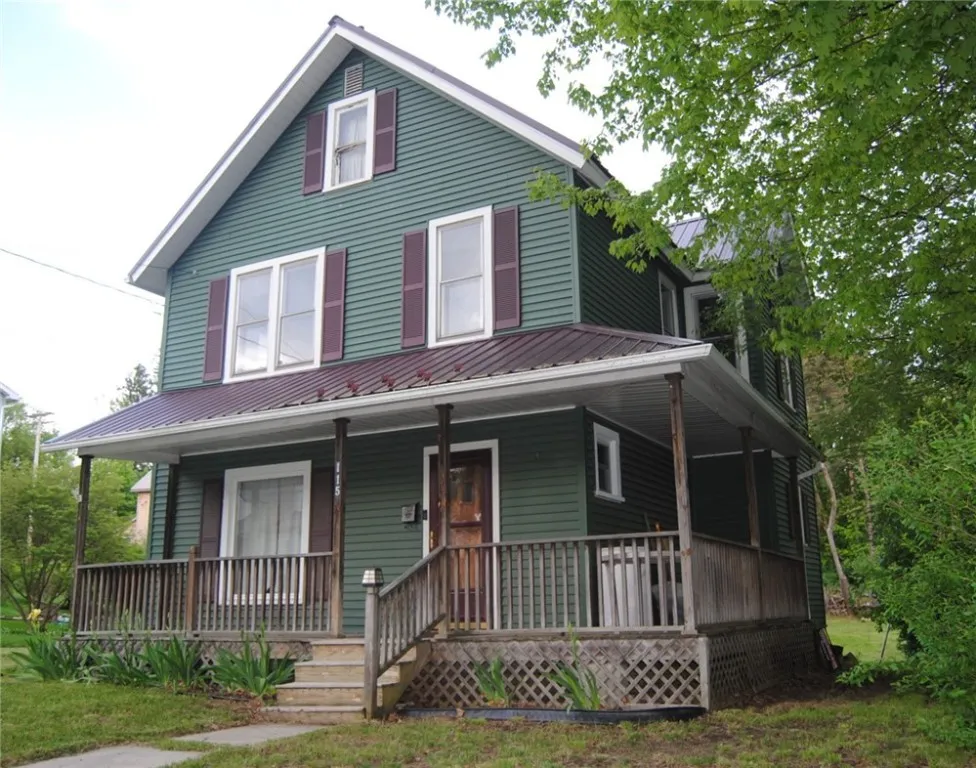 115 Lincoln Street, Kane-borough, Pennsylvania 167, Kane Boro, Pennsylvania 16735, 3 Bedrooms Bedrooms, 7 Rooms Rooms,1 BathroomBathrooms,Residential,Closed,115 Lincoln Street, Kane-borough, Pennsylvania 167,0,R1607535