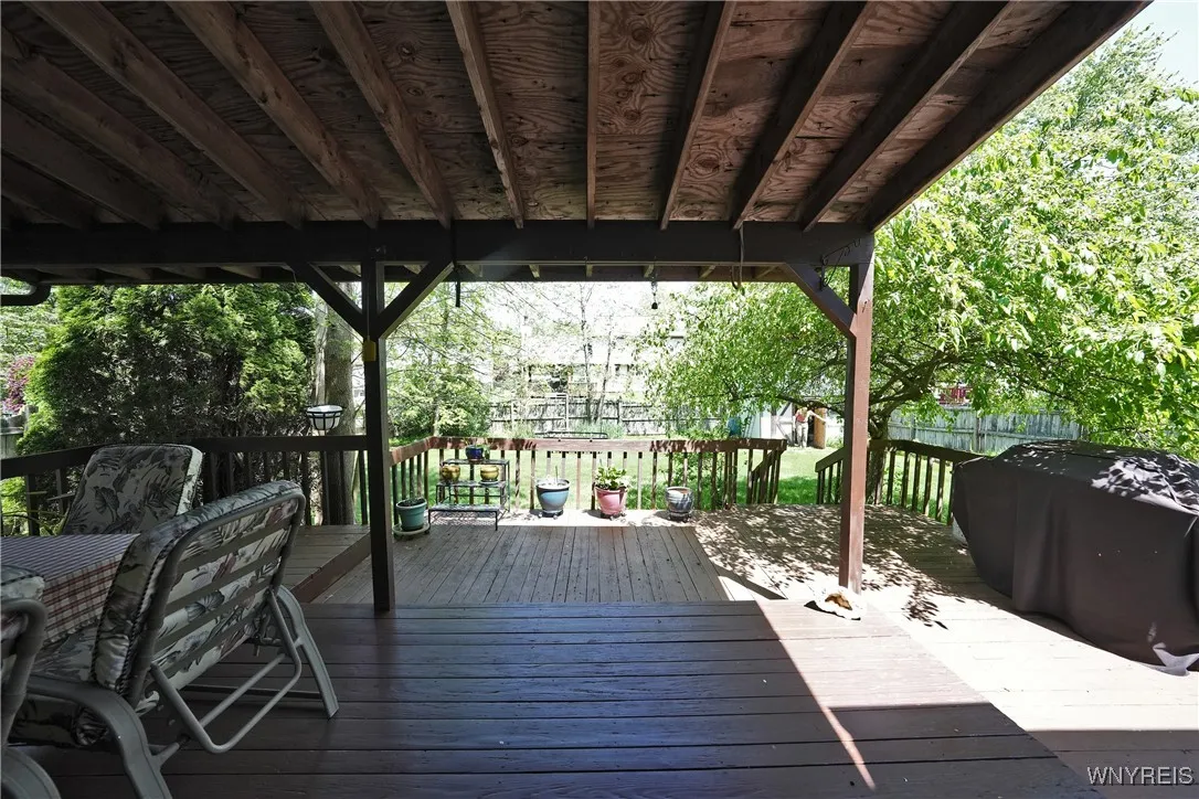 261 Rambling Road, Amherst, New York 14051, Amherst, New York 14051, 3 Bedrooms Bedrooms, 7 Rooms Rooms,2 BathroomsBathrooms,Residential,Closed,261 Rambling Road, Amherst, New York 14051,0,B1606312