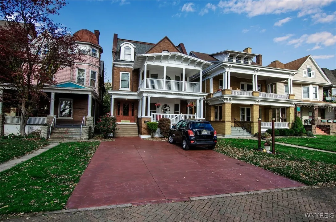 720 Buffalo Avenue, Niagara Falls, New York 14303, Niagara Falls, New York 14303, 3 Bedrooms Bedrooms, 6 Rooms Rooms,2 BathroomsBathrooms,Residential Lease,Closed,720 Buffalo Avenue, Niagara Falls, New York 14303,0,B1607840