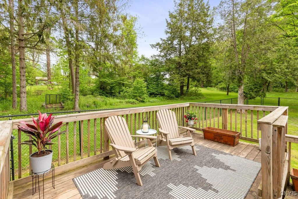 carriage house deck