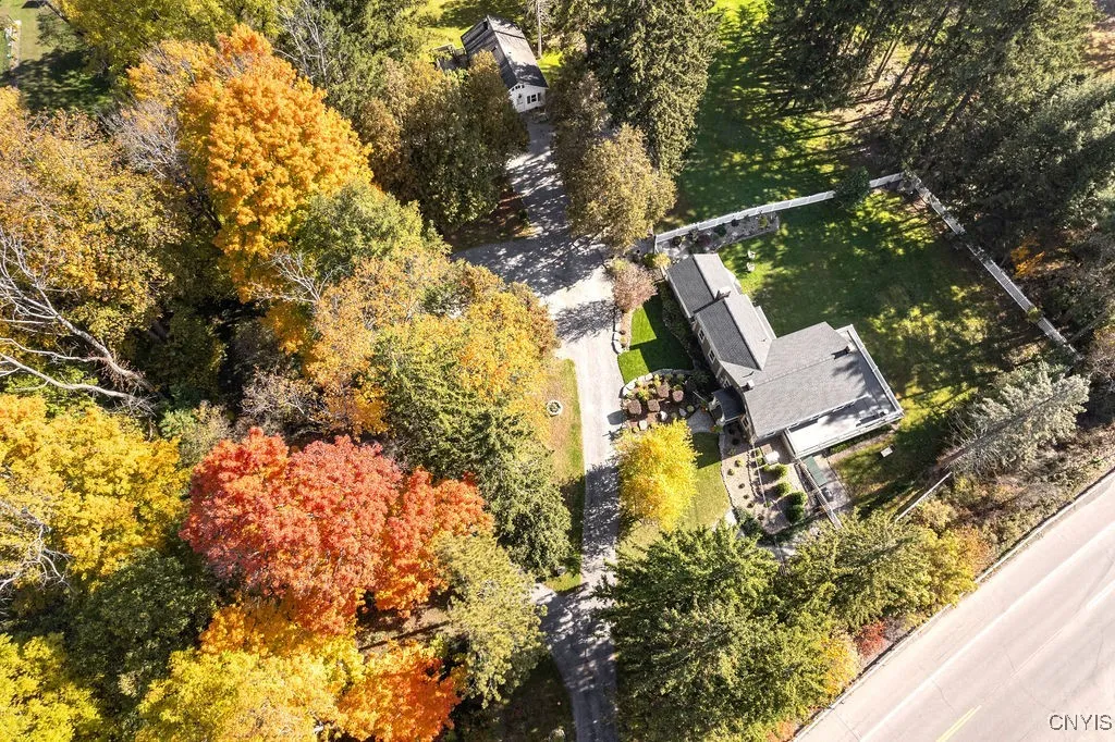 3721 Cold Springs Road, Lysander, New York 13027, Lysander, New York 13027, 4 Bedrooms Bedrooms, 9 Rooms Rooms,3 BathroomsBathrooms,Residential,For Sale,3721 Cold Springs Road, Lysander, New York 13027,S1606081