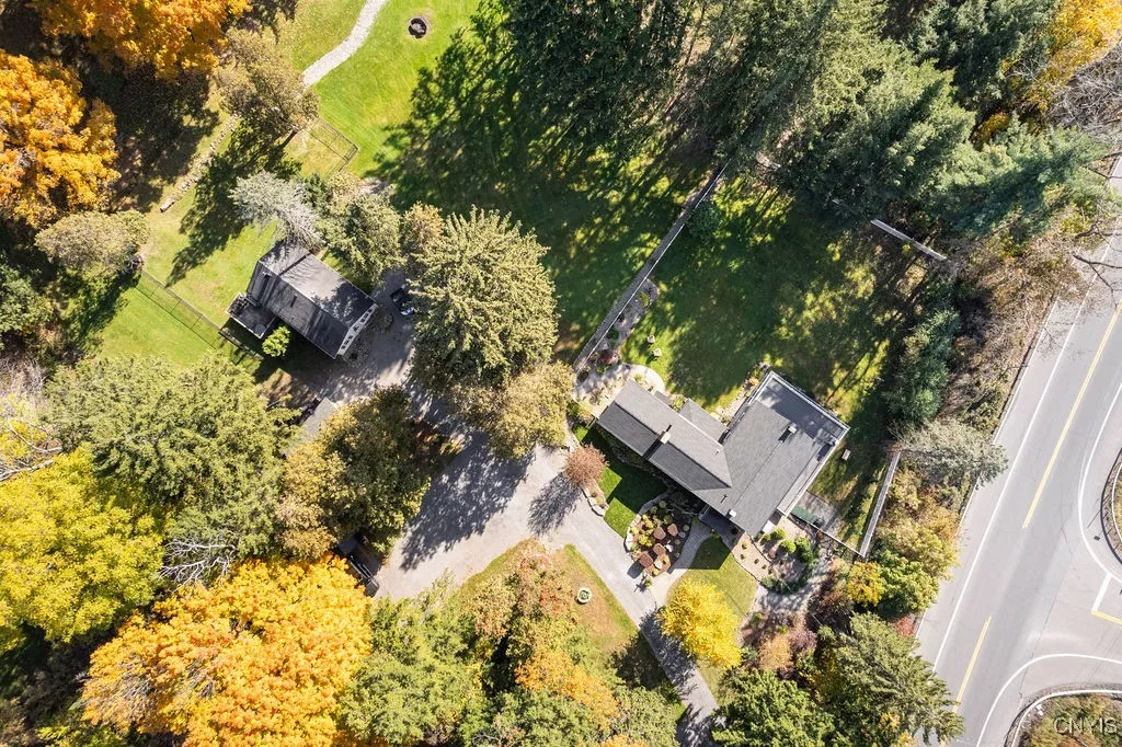 3721 Cold Springs Road, Lysander, New York 13027, Lysander, New York 13027, 4 Bedrooms Bedrooms, 9 Rooms Rooms,3 BathroomsBathrooms,Residential,For Sale,3721 Cold Springs Road, Lysander, New York 13027,S1606081