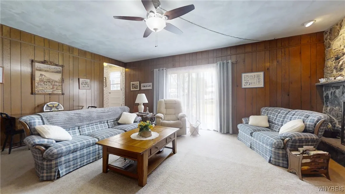 95 Foxpoint West, Amherst, New York 14221, Amherst, New York 14221, 4 Bedrooms Bedrooms, 8 Rooms Rooms,2 BathroomsBathrooms,Residential,Closed,95 Foxpoint West, Amherst, New York 14221,0,B1607768