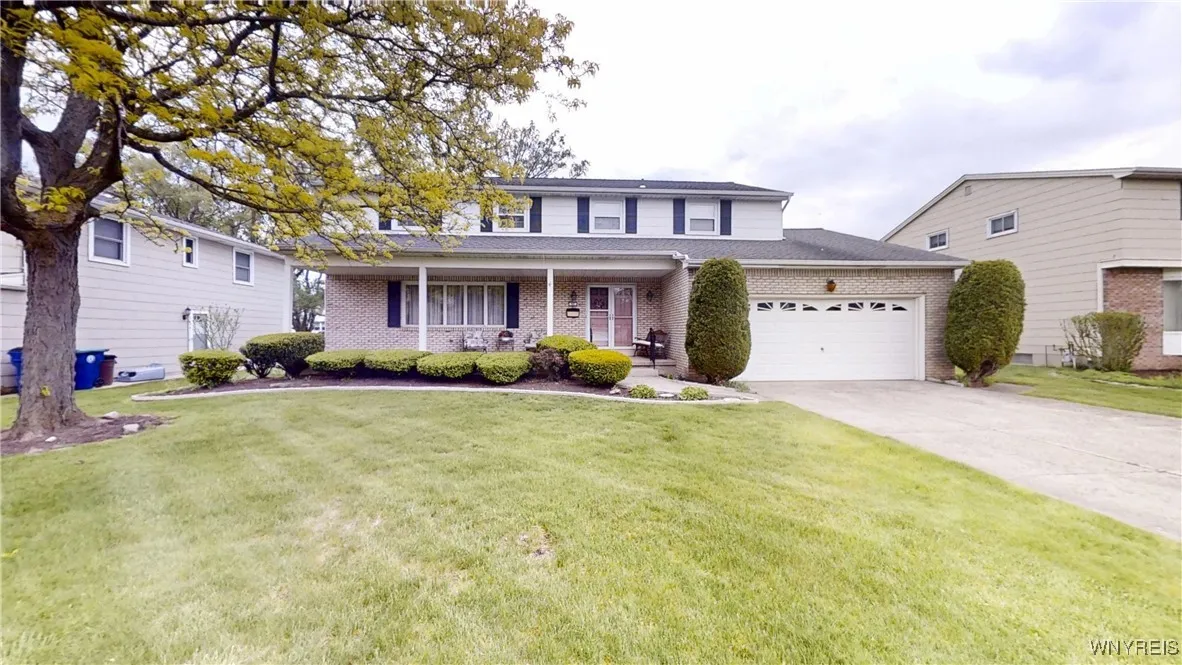 95 Foxpoint West, Amherst, New York 14221, Amherst, New York 14221, 4 Bedrooms Bedrooms, 8 Rooms Rooms,2 BathroomsBathrooms,Residential,Closed,95 Foxpoint West, Amherst, New York 14221,0,B1607768