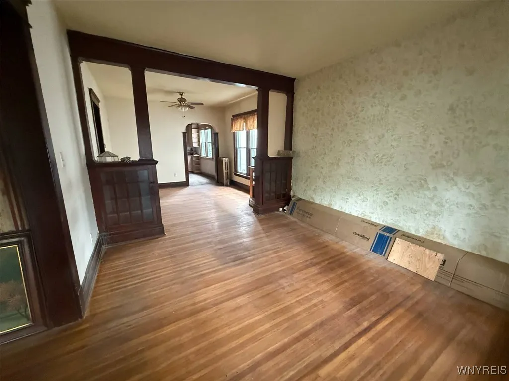 25 Hartman Place, Buffalo, New York 14207, Buffalo, New York 14207, 4 Bedrooms Bedrooms, ,2 BathroomsBathrooms,Residential,Closed,25 Hartman Place, Buffalo, New York 14207,B1607824