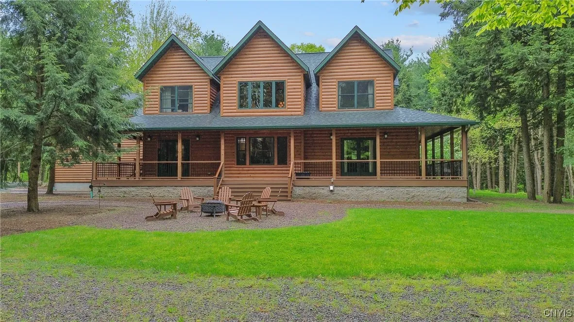 330 Roosevelt Road, Constantia, New York 13042, Constantia, New York 13042, 4 Bedrooms Bedrooms, 8 Rooms Rooms,3 BathroomsBathrooms,Residential,For Sale,330 Roosevelt Road, Constantia, New York 13042,0,S1607960