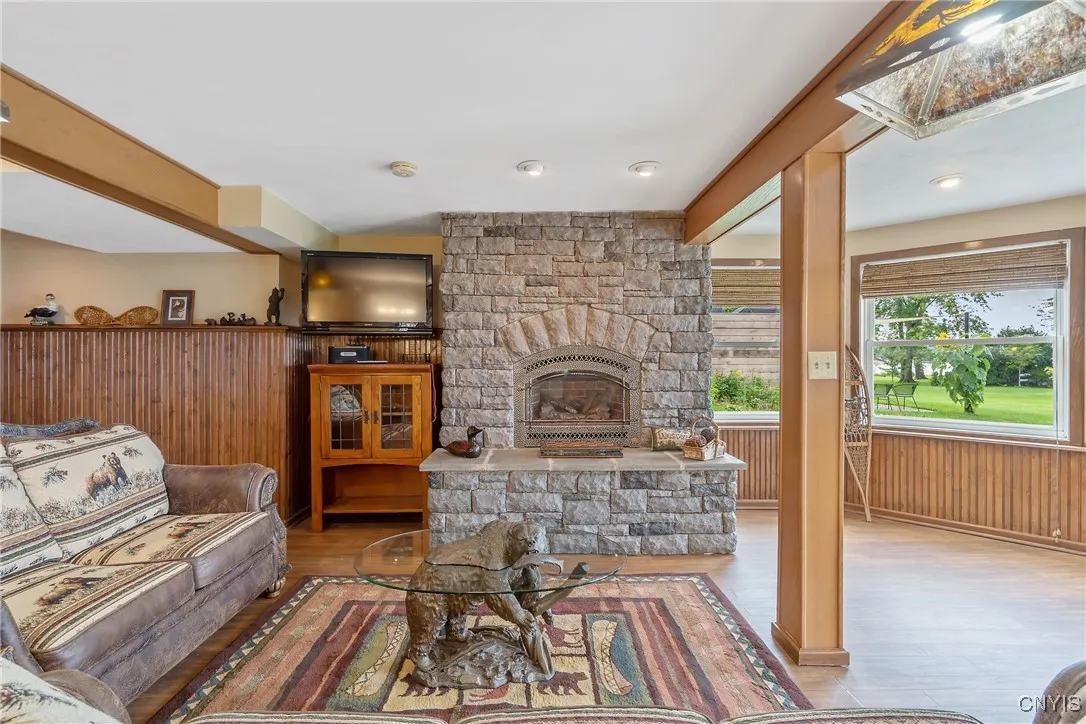 7179 Lakeshore Road, Cicero, New York 13039, Cicero, New York 13039, 4 Bedrooms Bedrooms, 10 Rooms Rooms,4 BathroomsBathrooms,Residential,For Sale,7179 Lakeshore Road, Cicero, New York 13039,S1607807
