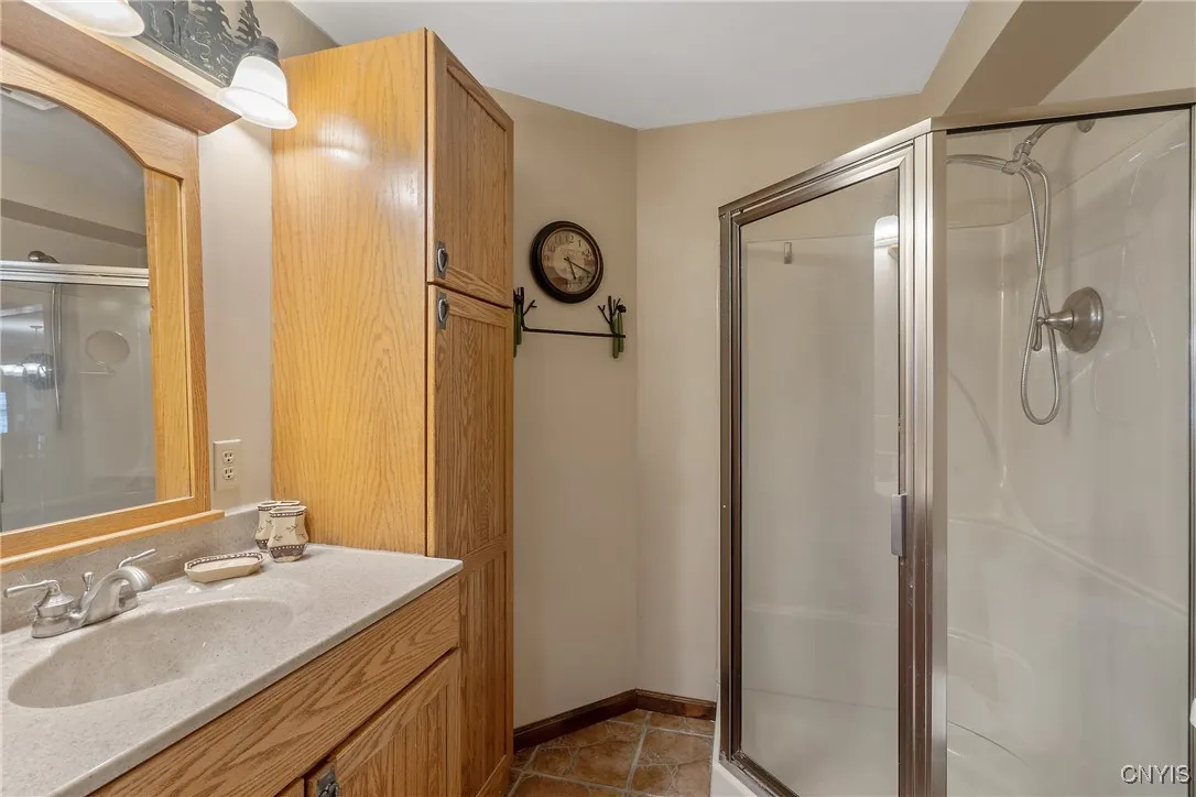 7179 Lakeshore Road, Cicero, New York 13039, Cicero, New York 13039, 4 Bedrooms Bedrooms, 10 Rooms Rooms,4 BathroomsBathrooms,Residential,For Sale,7179 Lakeshore Road, Cicero, New York 13039,S1607807