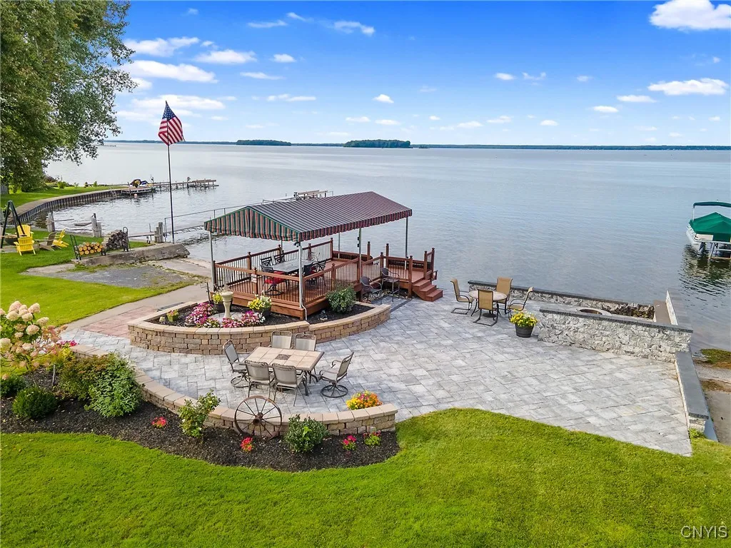 7179 Lakeshore Road, Cicero, New York 13039, Cicero, New York 13039, 4 Bedrooms Bedrooms, 10 Rooms Rooms,4 BathroomsBathrooms,Residential,For Sale,7179 Lakeshore Road, Cicero, New York 13039,S1607807
