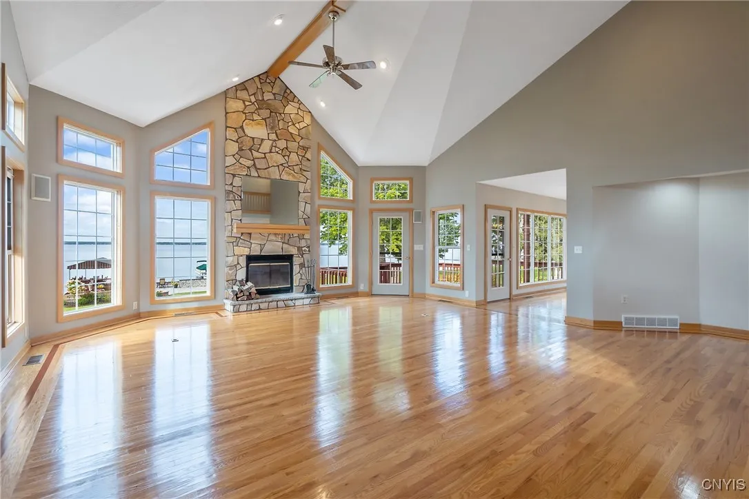 7179 Lakeshore Road, Cicero, New York 13039, Cicero, New York 13039, 4 Bedrooms Bedrooms, 10 Rooms Rooms,4 BathroomsBathrooms,Residential,For Sale,7179 Lakeshore Road, Cicero, New York 13039,S1607807