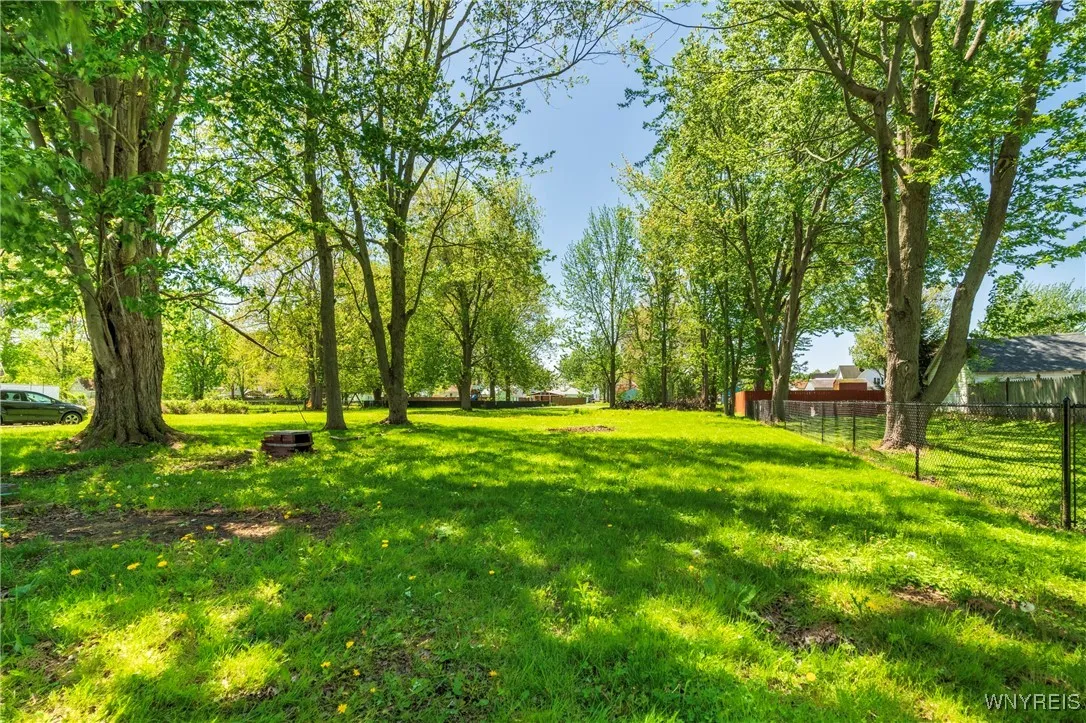 114 Kohler Street, Tonawanda-city, New York 14150, Tonawanda, New York 14150, 5 Bedrooms Bedrooms, ,2 BathroomsBathrooms,Residential,Closed,114 Kohler Street, Tonawanda-city, New York 14150,0,B1608023
