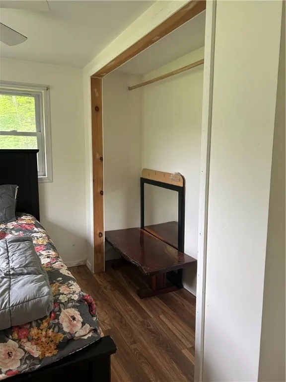 Bedroom B V3