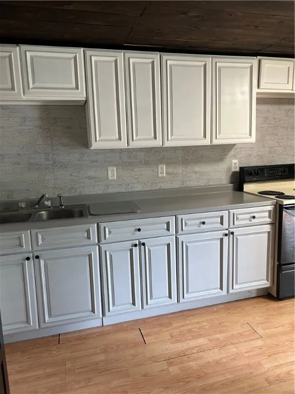 Kitchen V2