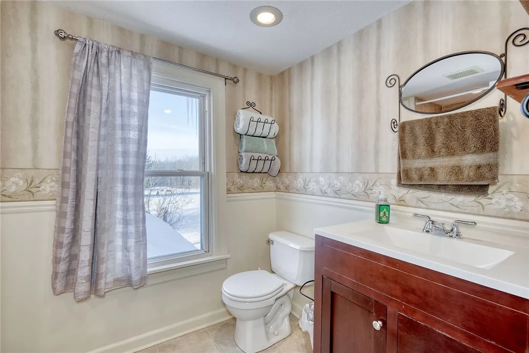 4231 Cauwels Road, Arcadia, New York 14505, Arcadia, New York 14505, 3 Bedrooms Bedrooms, 5 Rooms Rooms,2 BathroomsBathrooms,Residential,Closed,4231 Cauwels Road, Arcadia, New York 14505,0,R1607393