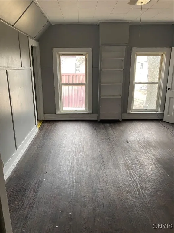 302 North Rutland Street, Watertown-city, New York, Watertown City, New York 13601, 2 Bedrooms Bedrooms, 5 Rooms Rooms,1 BathroomBathrooms,Residential Lease,Closed,302 North Rutland Street, Watertown-city, New York,0,S1608119
