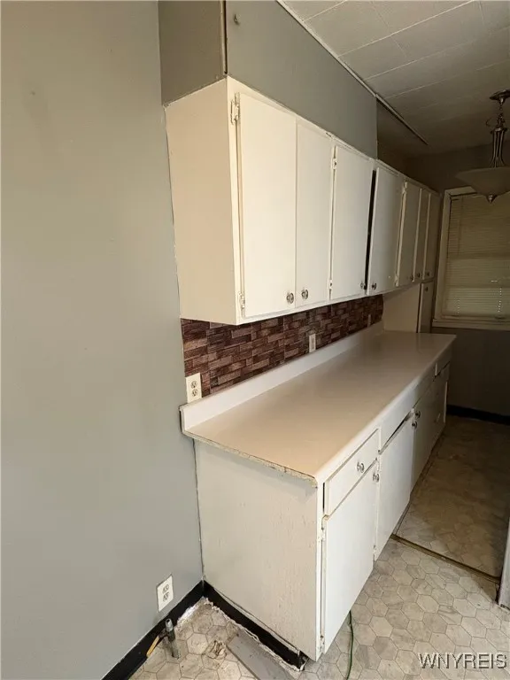 68 Decker Street, Buffalo, New York 14215, Buffalo, New York 14215, 4 Bedrooms Bedrooms, 7 Rooms Rooms,1 BathroomBathrooms,Residential,For Sale,68 Decker Street, Buffalo, New York 14215,B1608102
