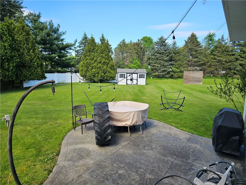 1 Woodsview Drive, Big Flats, New York 14903, Big Flats, New York 14903, 5 Bedrooms Bedrooms, 12 Rooms Rooms,2 BathroomsBathrooms,Residential,Closed,1 Woodsview Drive, Big Flats, New York 14903,0,R1608149