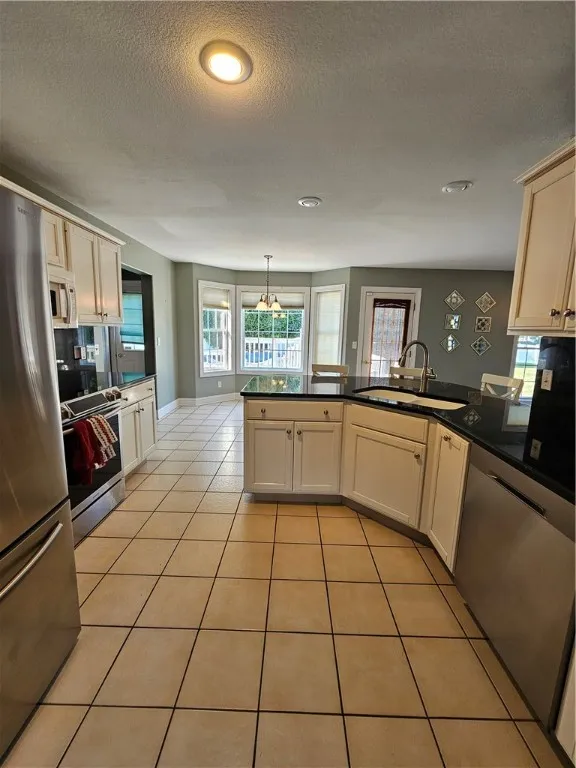 1 Woodsview Drive, Big Flats, New York 14903, Big Flats, New York 14903, 5 Bedrooms Bedrooms, 12 Rooms Rooms,2 BathroomsBathrooms,Residential,Closed,1 Woodsview Drive, Big Flats, New York 14903,0,R1608149