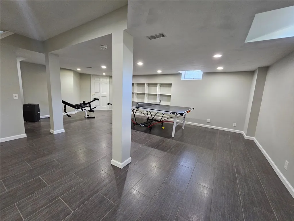 1 Woodsview Drive, Big Flats, New York 14903, Big Flats, New York 14903, 5 Bedrooms Bedrooms, 12 Rooms Rooms,2 BathroomsBathrooms,Residential,Closed,1 Woodsview Drive, Big Flats, New York 14903,0,R1608149