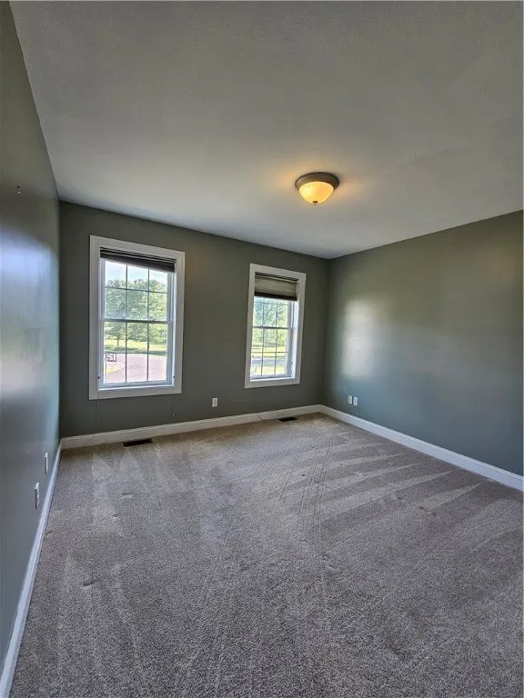 1 Woodsview Drive, Big Flats, New York 14903, Big Flats, New York 14903, 5 Bedrooms Bedrooms, 12 Rooms Rooms,2 BathroomsBathrooms,Residential,Closed,1 Woodsview Drive, Big Flats, New York 14903,0,R1608149