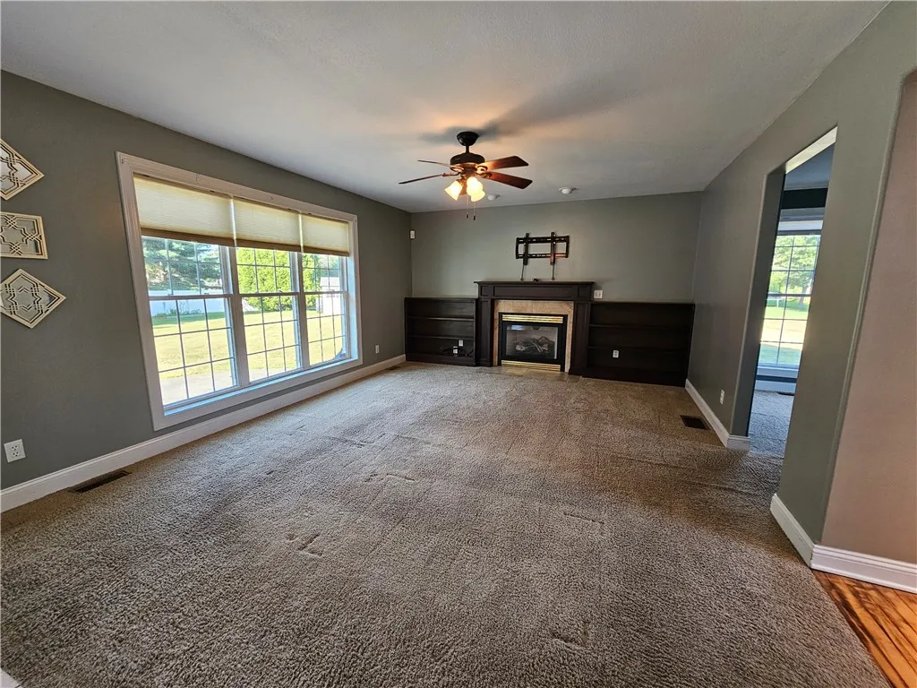 1 Woodsview Drive, Big Flats, New York 14903, Big Flats, New York 14903, 5 Bedrooms Bedrooms, 12 Rooms Rooms,2 BathroomsBathrooms,Residential,Closed,1 Woodsview Drive, Big Flats, New York 14903,0,R1608149