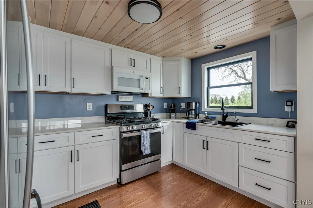 17695 County Route 59, Brownville, New York 13634, Brownville, New York 13634, 4 Bedrooms Bedrooms, 6 Rooms Rooms,2 BathroomsBathrooms,Residential,For Sale,17695 County Route 59, Brownville, New York 13634,0,S1607304