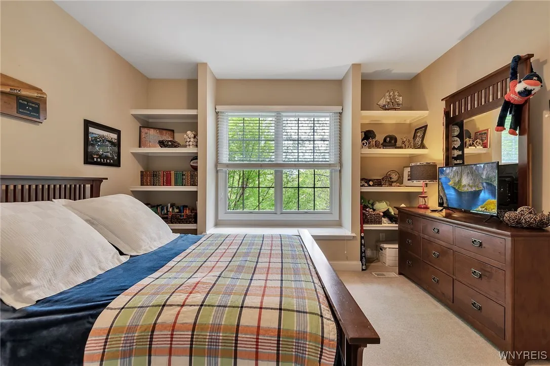 6029 Corinne Lane, Clarence, New York 14032, Clarence, New York 14032, 5 Bedrooms Bedrooms, 12 Rooms Rooms,3 BathroomsBathrooms,Residential,Closed,6029 Corinne Lane, Clarence, New York 14032,0,B1607869