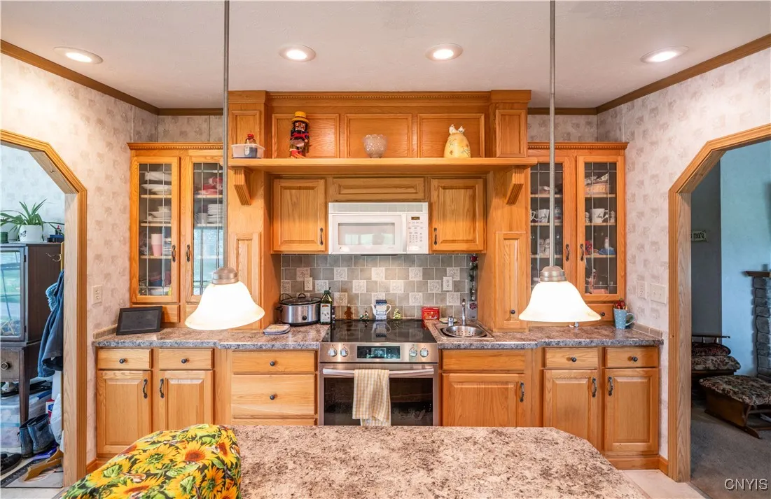 590 Hardscrabble Road, Fairfield, New York 13406, Fairfield, New York 13406, 3 Bedrooms Bedrooms, 8 Rooms Rooms,2 BathroomsBathrooms,Residential,Closed,590 Hardscrabble Road, Fairfield, New York 13406,S1608258