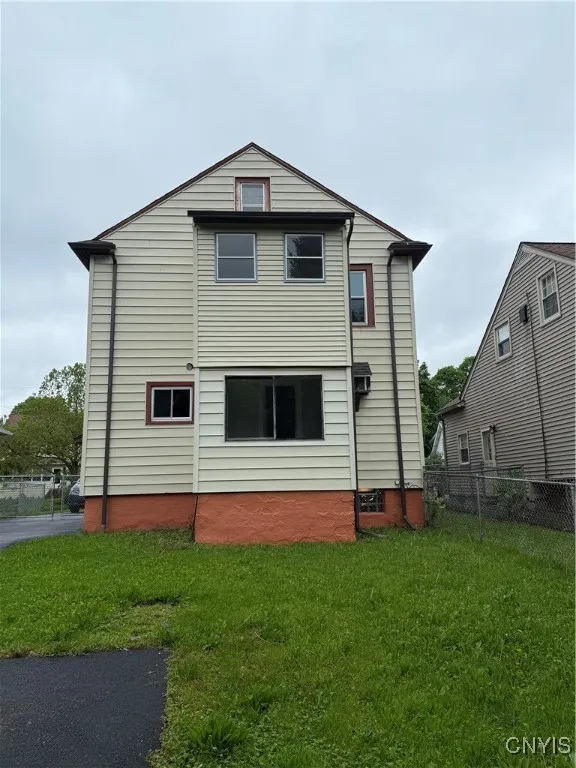 321 Wilmore Place, Salina, New York 13208, Salina, New York 13208, 3 Bedrooms Bedrooms, 8 Rooms Rooms,1 BathroomBathrooms,Residential,Closed,321 Wilmore Place, Salina, New York 13208,0,S1602490