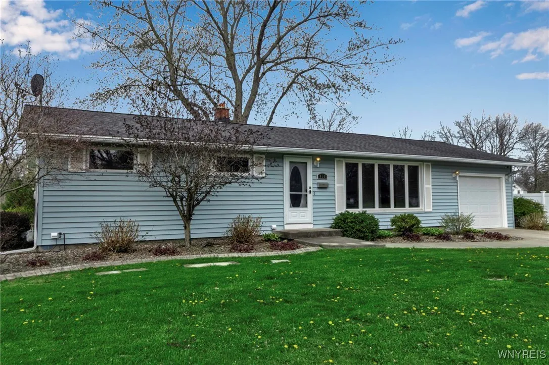 438 Northfield Drive, Porter, New York 14174, Porter, New York 14174, 3 Bedrooms Bedrooms, 5 Rooms Rooms,2 BathroomsBathrooms,Residential,Closed,438 Northfield Drive, Porter, New York 14174,B1607793