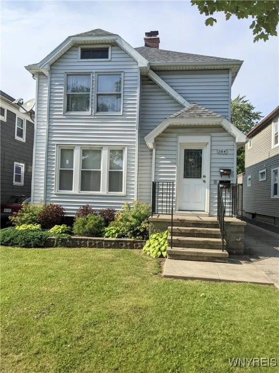 264 Saint Lawrence Avenue Upper, Buffalo, New York, Buffalo, New York 14216, 2 Bedrooms Bedrooms, 5 Rooms Rooms,1 BathroomBathrooms,Residential Lease,For Rent,264 Saint Lawrence Avenue Upper, Buffalo, New York,0,B1608252