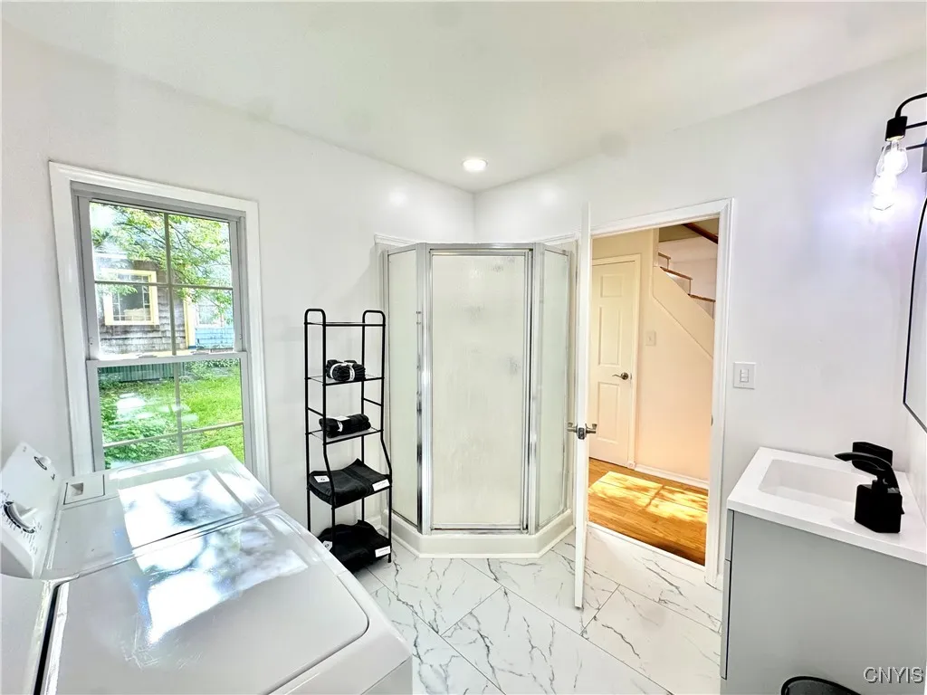 78 Fitch Avenue, Auburn, New York 13021, Auburn, New York 13021, 3 Bedrooms Bedrooms, 6 Rooms Rooms,2 BathroomsBathrooms,Residential,Closed,78 Fitch Avenue, Auburn, New York 13021,0,S1608278