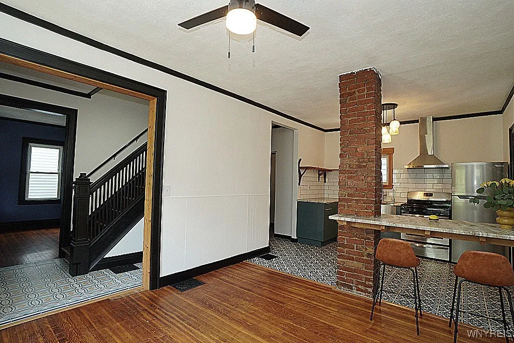 11 Abbottsford Place, Buffalo, New York 14213, Buffalo, New York 14213, 3 Bedrooms Bedrooms, 7 Rooms Rooms,1 BathroomBathrooms,Residential,Closed,11 Abbottsford Place, Buffalo, New York 14213,0,B1608293