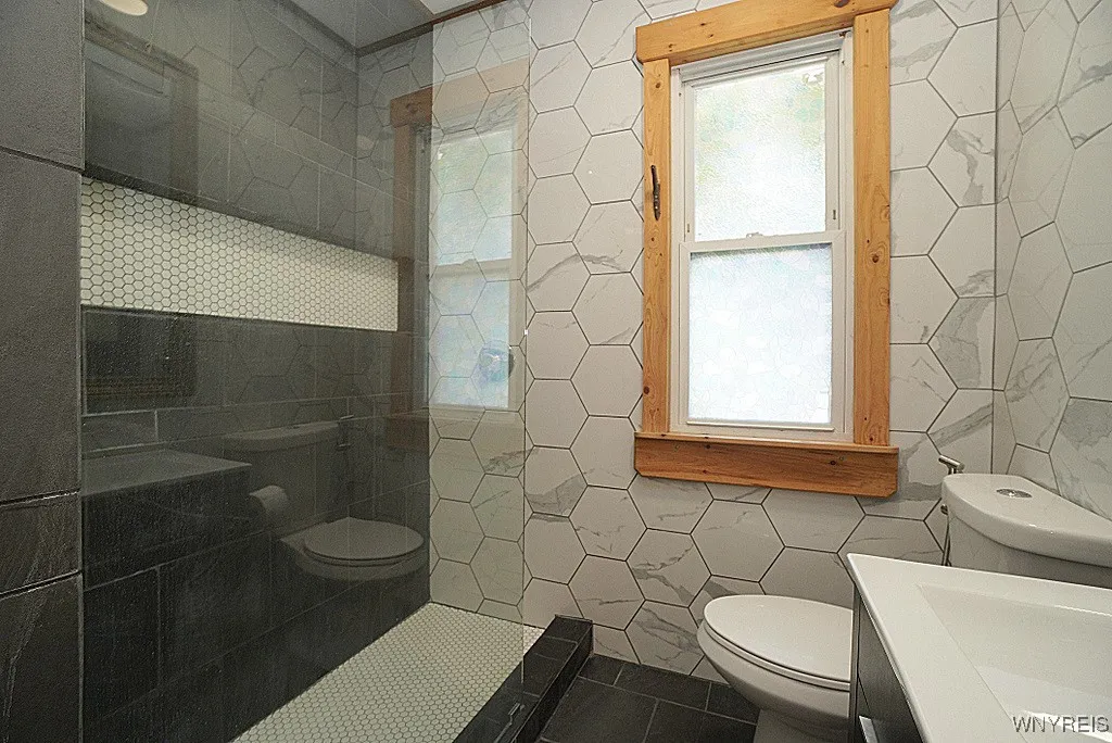 Main Bath