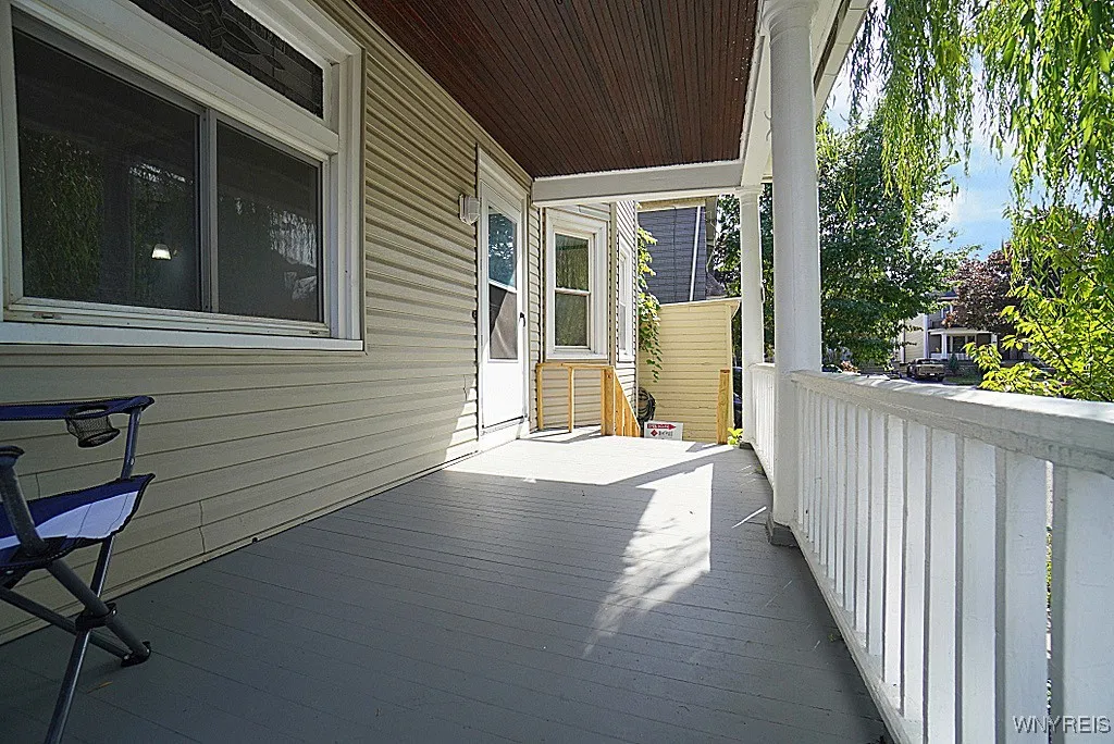 11 Abbottsford Place, Buffalo, New York 14213, Buffalo, New York 14213, 3 Bedrooms Bedrooms, 7 Rooms Rooms,1 BathroomBathrooms,Residential,Closed,11 Abbottsford Place, Buffalo, New York 14213,0,B1608293