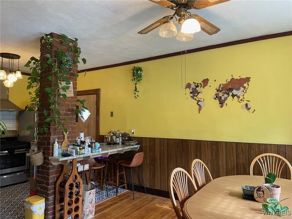 11 Abbottsford Place, Buffalo, New York 14213, Buffalo, New York 14213, 3 Bedrooms Bedrooms, 7 Rooms Rooms,1 BathroomBathrooms,Residential,For Sale,11 Abbottsford Place, Buffalo, New York 14213,B1608293