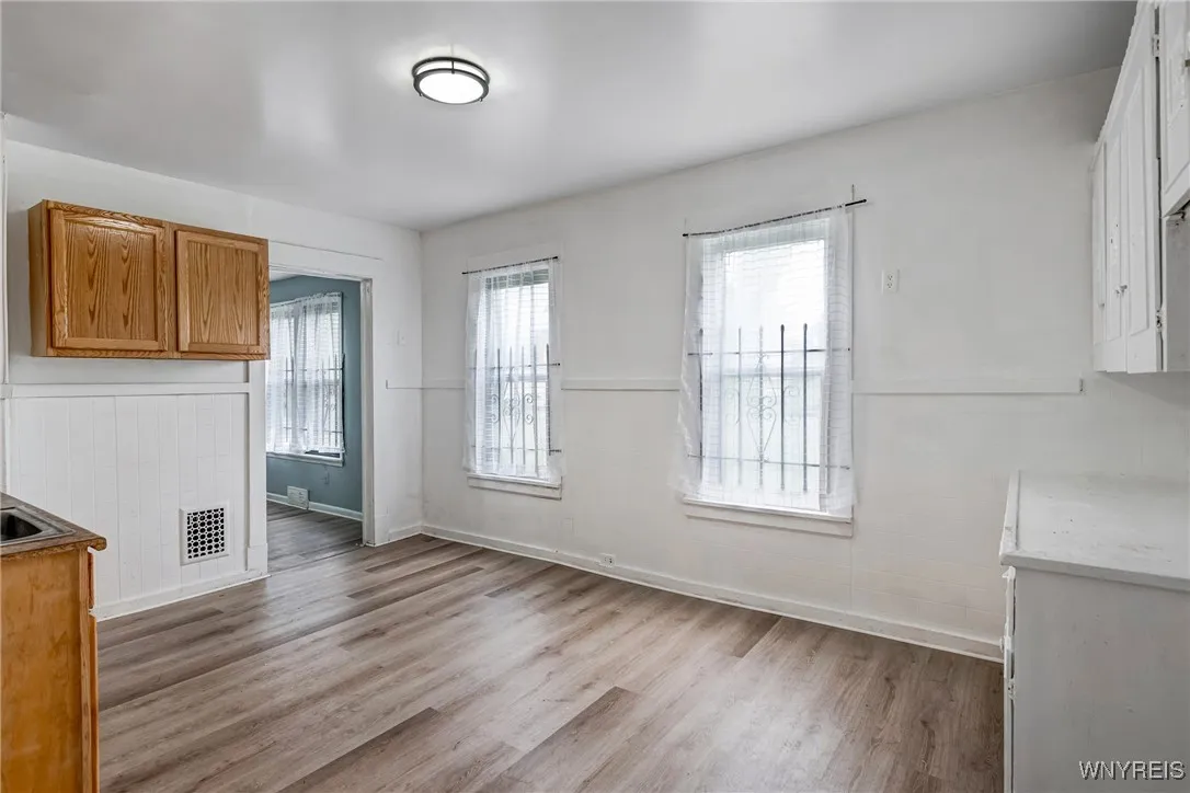 1135 East Delavan Avenue, Buffalo, New York 14215, Buffalo, New York 14215, 6 Bedrooms Bedrooms, ,2 BathroomsBathrooms,Residential,Closed,1135 East Delavan Avenue, Buffalo, New York 14215,0,B1608314