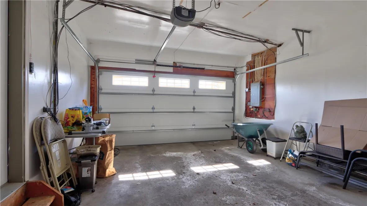 77 Bay Heights Circle, Geneva-town, New York 14456, Geneva Town, New York 14456, 2 Bedrooms Bedrooms, 6 Rooms Rooms,1 BathroomBathrooms,Residential,Closed,77 Bay Heights Circle, Geneva-town, New York 14456,0,R1607814