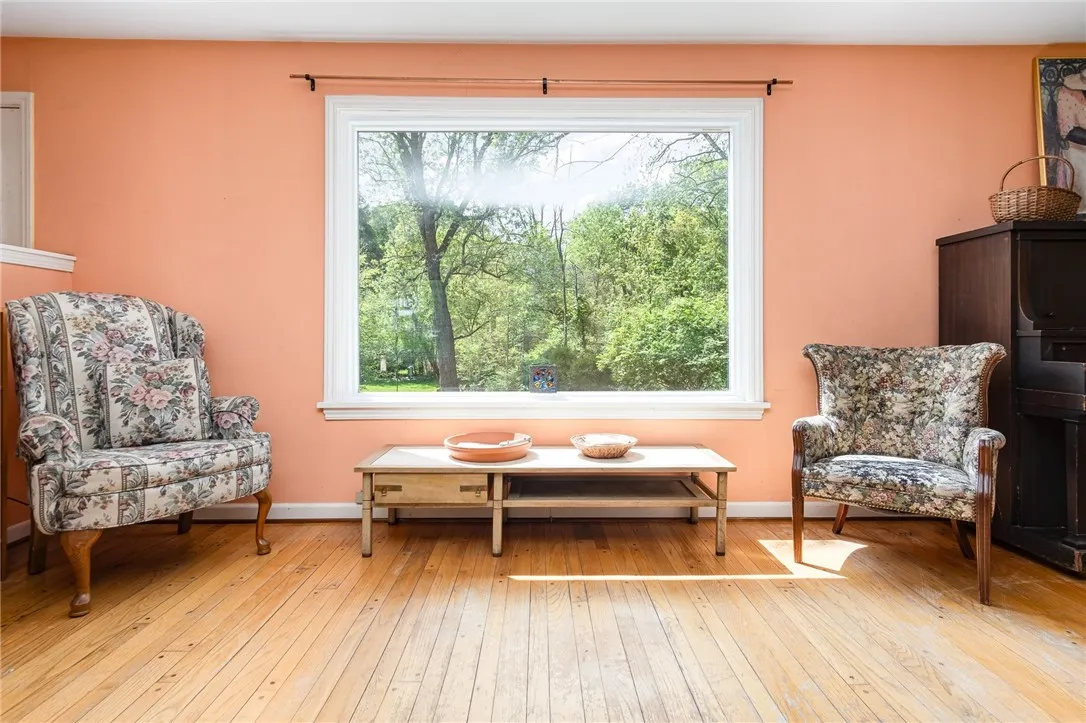 Brand NEW picture window!