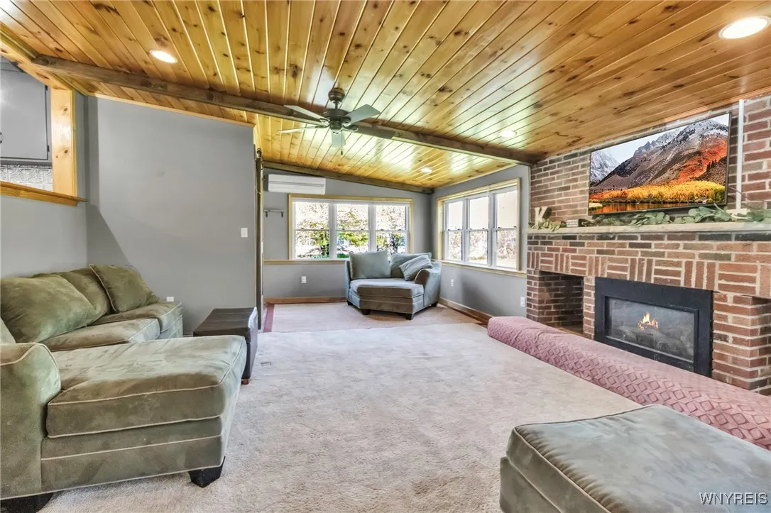 7174 Chestnut Ridge Road, Lockport-town, New York, Lockport Town, New York 14094, 3 Bedrooms Bedrooms, 9 Rooms Rooms,2 BathroomsBathrooms,Residential,Closed,7174 Chestnut Ridge Road, Lockport-town, New York ,B1608292