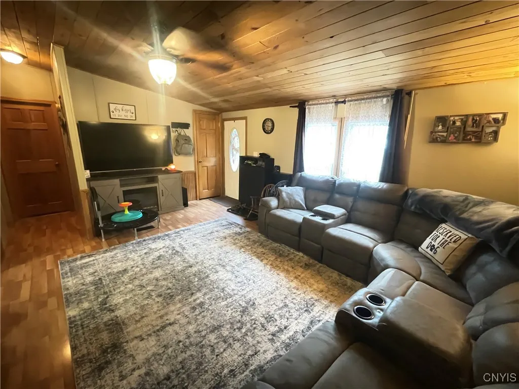 3002 South Elm Street, Leyden, New York 13433, Leyden, New York 13433, 3 Bedrooms Bedrooms, 6 Rooms Rooms,2 BathroomsBathrooms,Residential,Closed,3002 South Elm Street, Leyden, New York 13433,0,S1608105