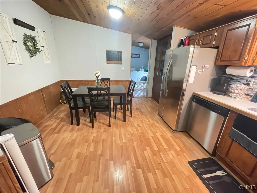 3002 South Elm Street, Leyden, New York 13433, Leyden, New York 13433, 3 Bedrooms Bedrooms, 6 Rooms Rooms,2 BathroomsBathrooms,Residential,Closed,3002 South Elm Street, Leyden, New York 13433,0,S1608105