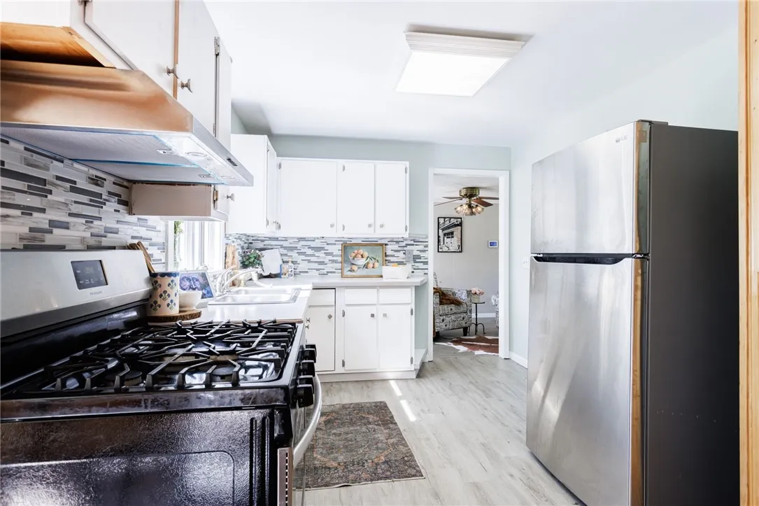 111 Barlow Drive, Greece, New York 14626, Greece, New York 14626, 3 Bedrooms Bedrooms, 7 Rooms Rooms,1 BathroomBathrooms,Residential,Closed,111 Barlow Drive, Greece, New York 14626,R1607967