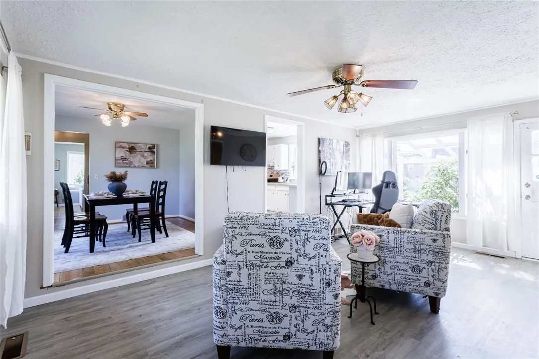 111 Barlow Drive, Greece, New York 14626, Greece, New York 14626, 3 Bedrooms Bedrooms, 7 Rooms Rooms,1 BathroomBathrooms,Residential,Closed,111 Barlow Drive, Greece, New York 14626,R1607967