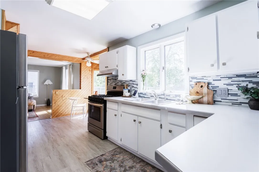 111 Barlow Drive, Greece, New York 14626, Greece, New York 14626, 3 Bedrooms Bedrooms, 7 Rooms Rooms,1 BathroomBathrooms,Residential,Closed,111 Barlow Drive, Greece, New York 14626,R1607967