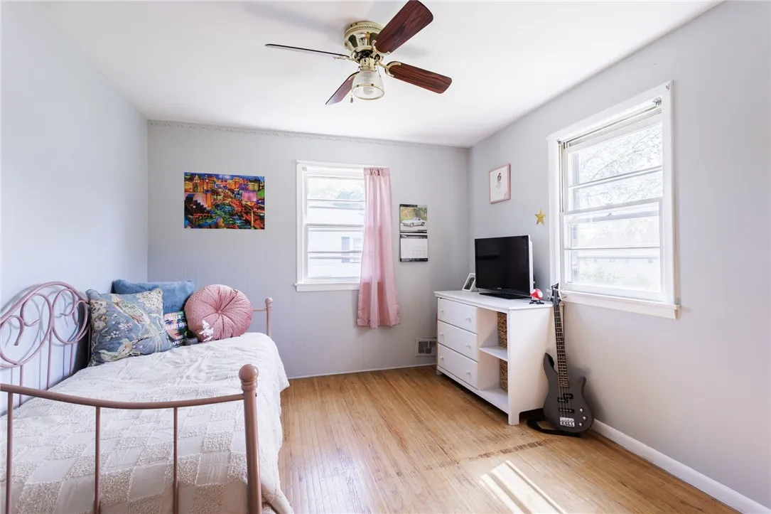 111 Barlow Drive, Greece, New York 14626, Greece, New York 14626, 3 Bedrooms Bedrooms, 7 Rooms Rooms,1 BathroomBathrooms,Residential,Closed,111 Barlow Drive, Greece, New York 14626,R1607967