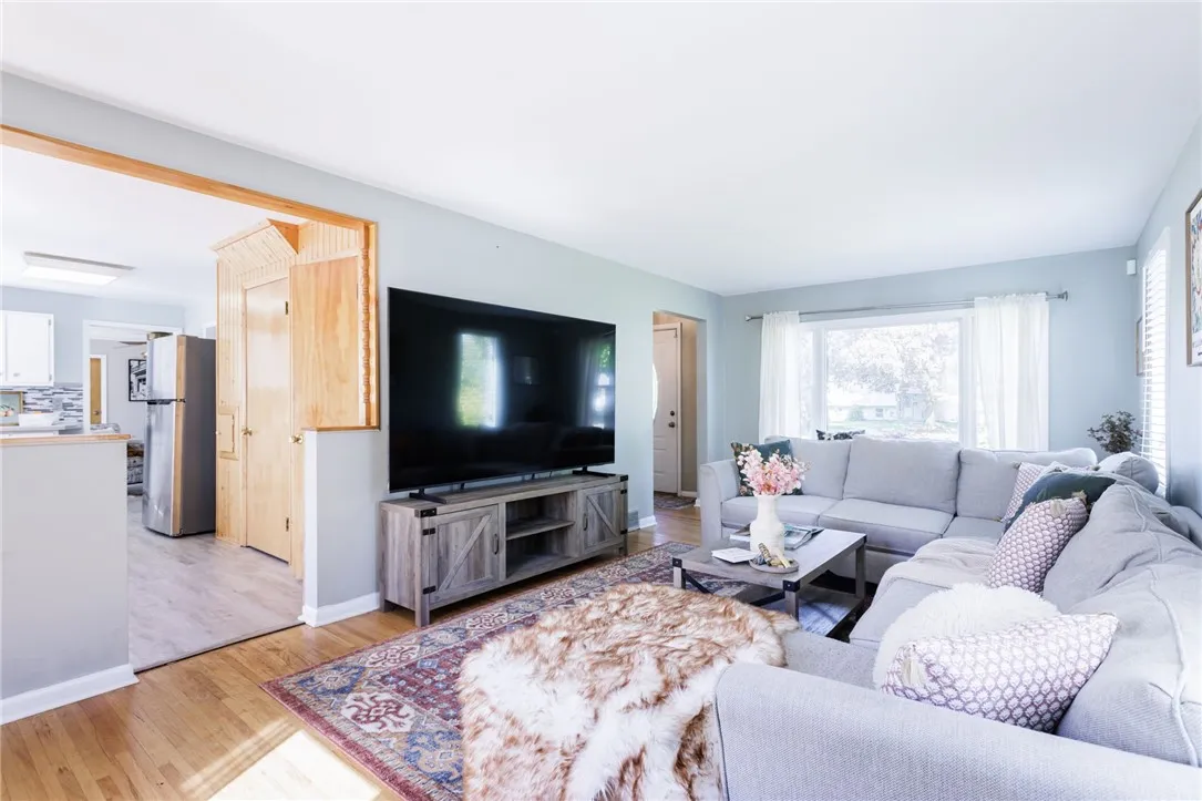 111 Barlow Drive, Greece, New York 14626, Greece, New York 14626, 3 Bedrooms Bedrooms, 7 Rooms Rooms,1 BathroomBathrooms,Residential,Closed,111 Barlow Drive, Greece, New York 14626,R1607967