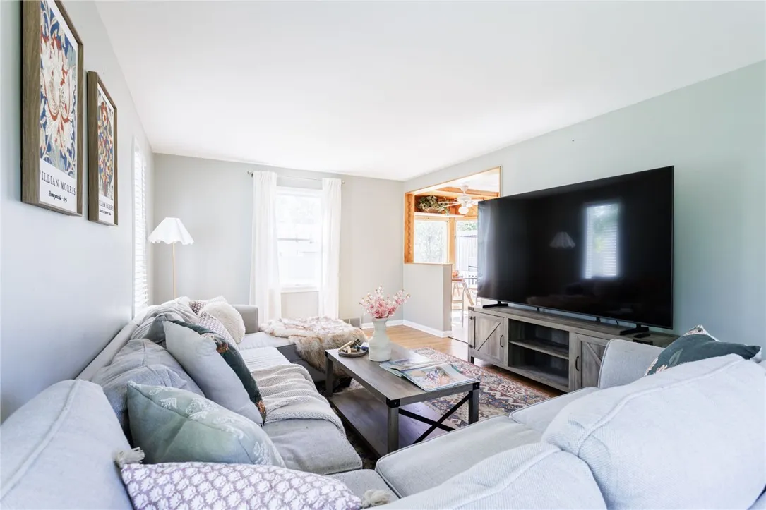 111 Barlow Drive, Greece, New York 14626, Greece, New York 14626, 3 Bedrooms Bedrooms, 7 Rooms Rooms,1 BathroomBathrooms,Residential,Closed,111 Barlow Drive, Greece, New York 14626,R1607967