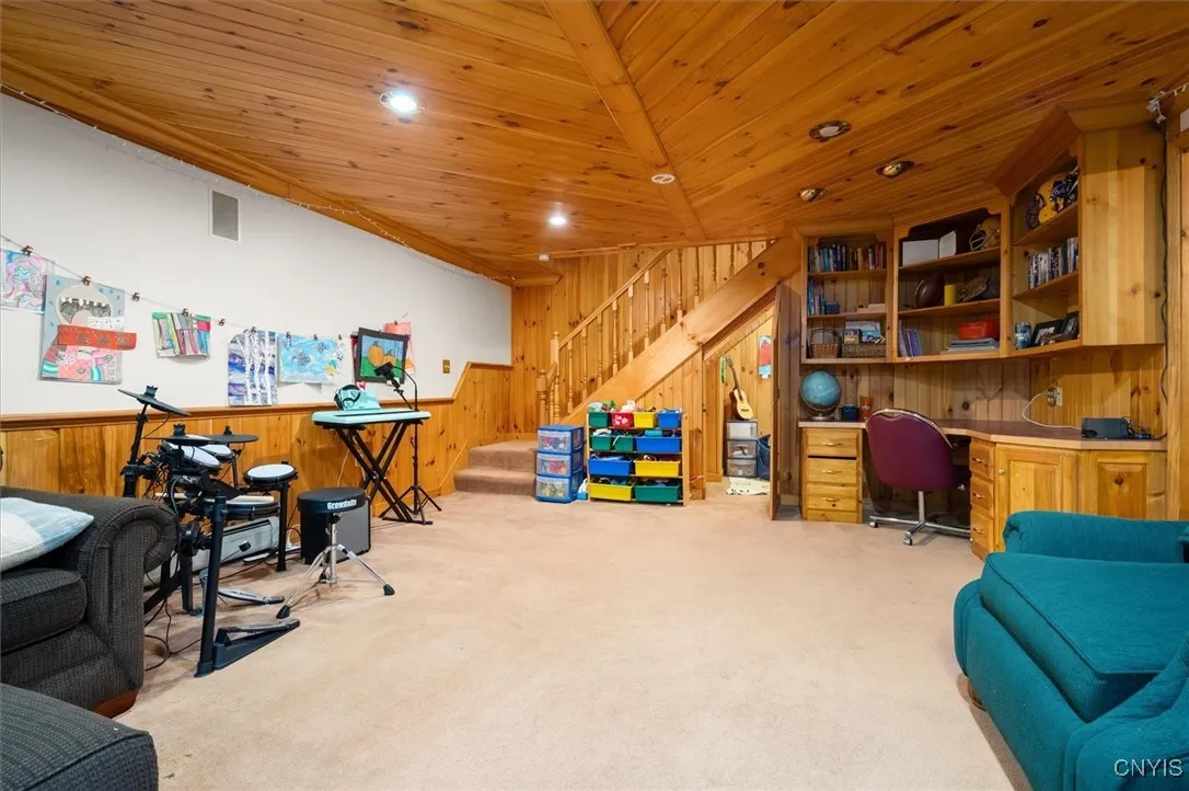 6924 Lebanon Road, Lebanon, New York 13332, Lebanon, New York 13332, 5 Bedrooms Bedrooms, 8 Rooms Rooms,3 BathroomsBathrooms,Residential,Closed,6924 Lebanon Road, Lebanon, New York 13332,S1604693