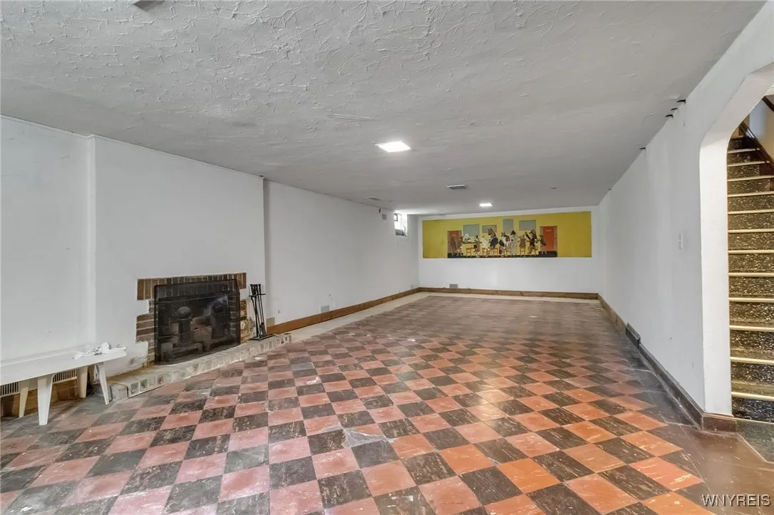 91 Nottingham, Buffalo, New York 14216, Buffalo, New York 14216, 3 Bedrooms Bedrooms, 10 Rooms Rooms,3 BathroomsBathrooms,Residential,For Sale,91 Nottingham, Buffalo, New York 14216,0,B1608417